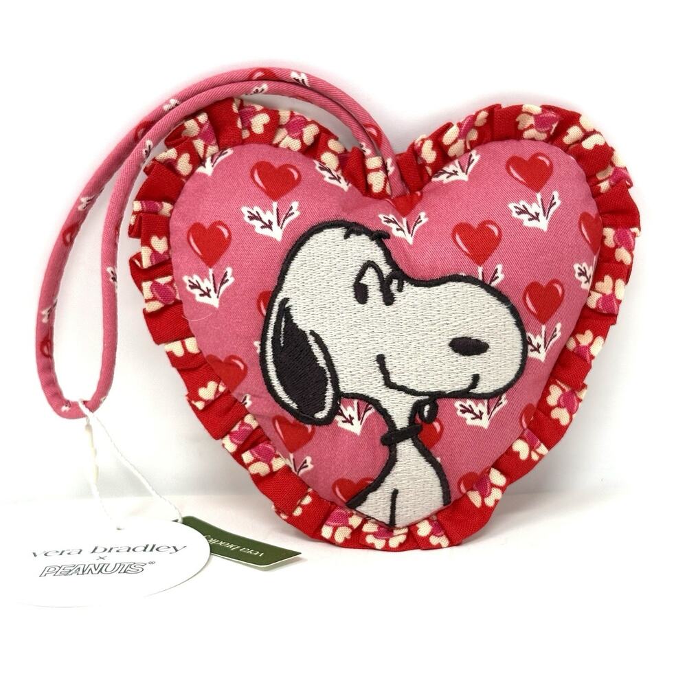Vera Bradley Snoopy Peanuts Valentine Heart Bag Charm Love Is In The Air 2025